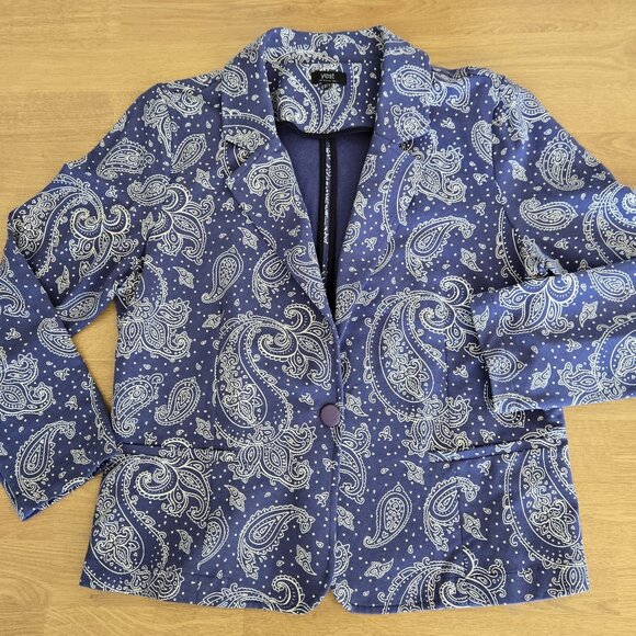 NWOt Blue White paisley Bandana Print Blazer size 12 - Picture 2 of 8